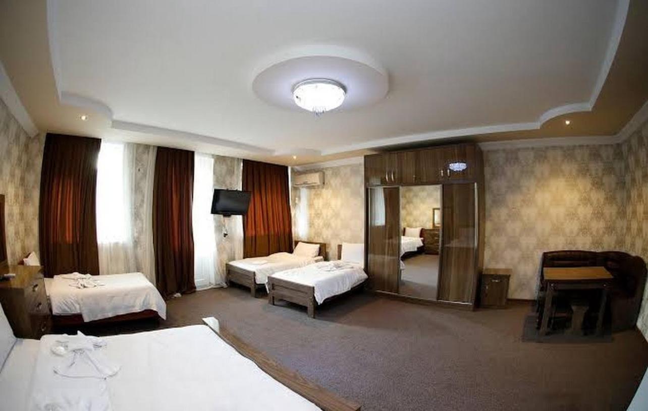Royal Hotel تبليسي المظهر الخارجي الصورة