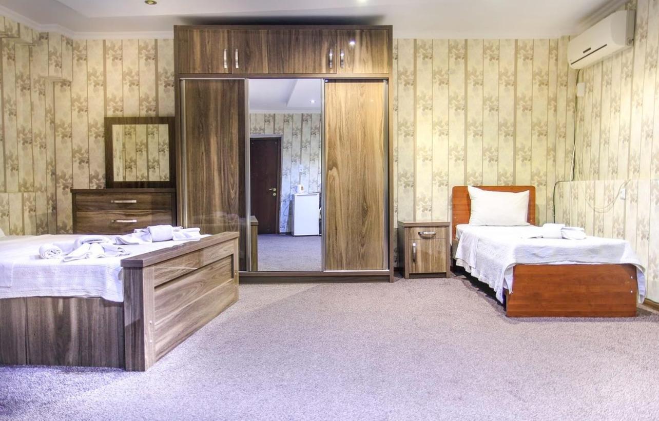 Royal Hotel تبليسي المظهر الخارجي الصورة