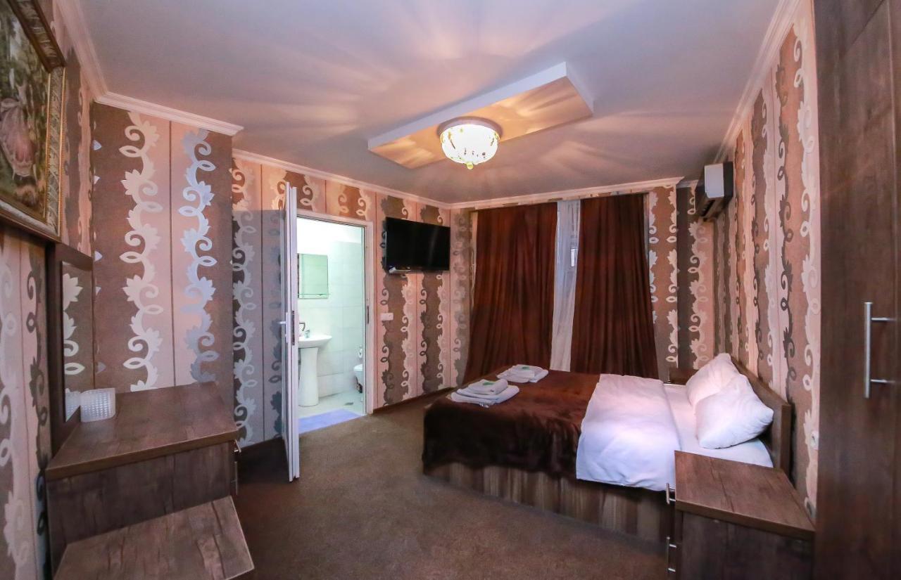 Royal Hotel تبليسي المظهر الخارجي الصورة