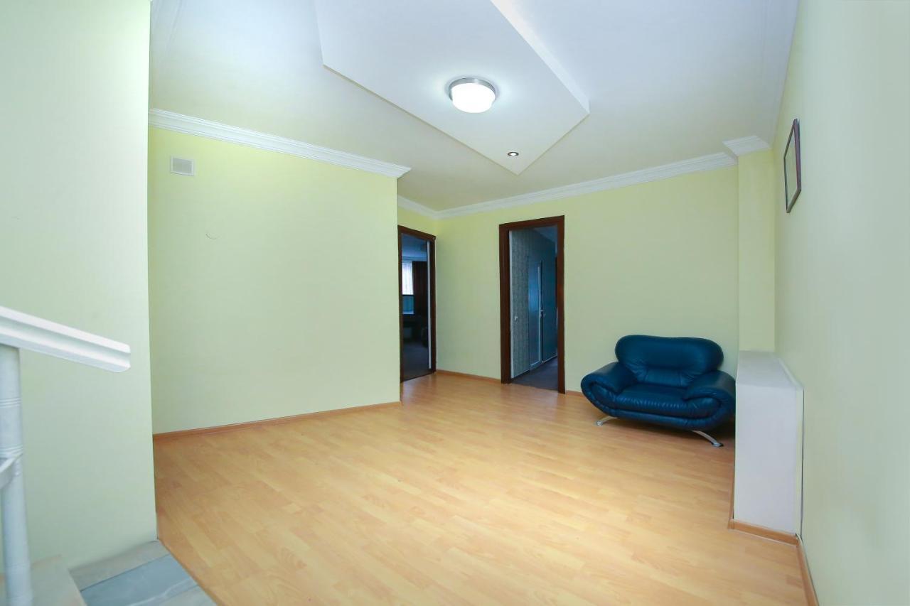 Royal Hotel تبليسي المظهر الخارجي الصورة