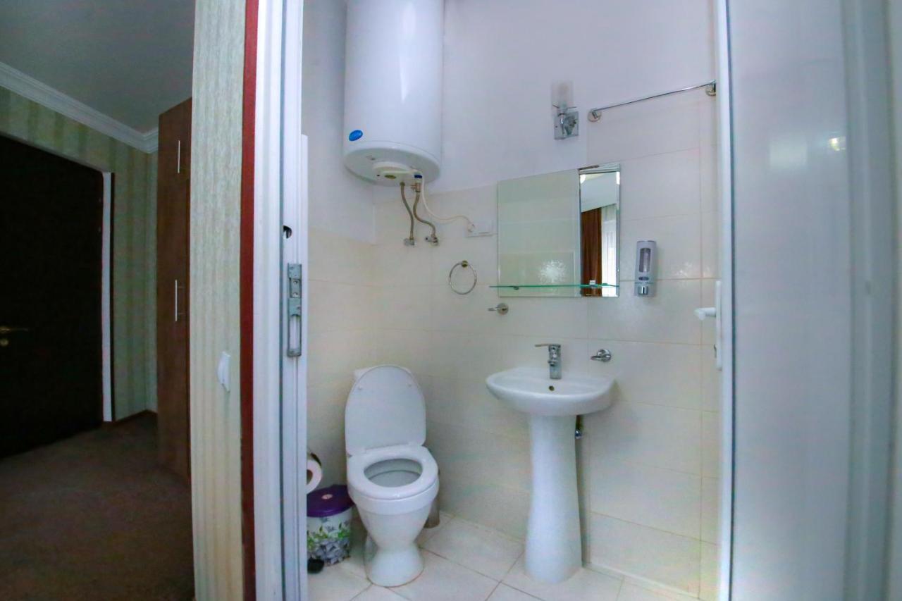 Royal Hotel تبليسي المظهر الخارجي الصورة