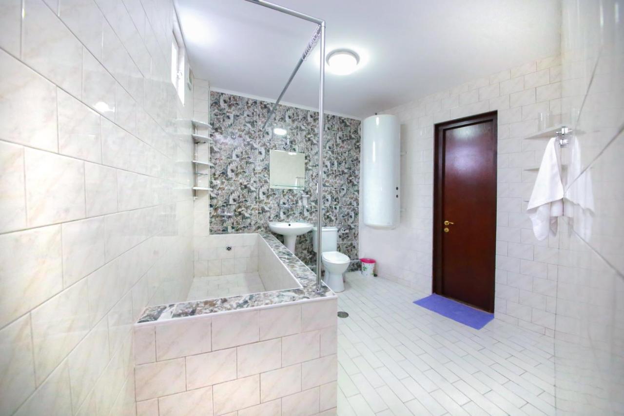 Royal Hotel تبليسي المظهر الخارجي الصورة