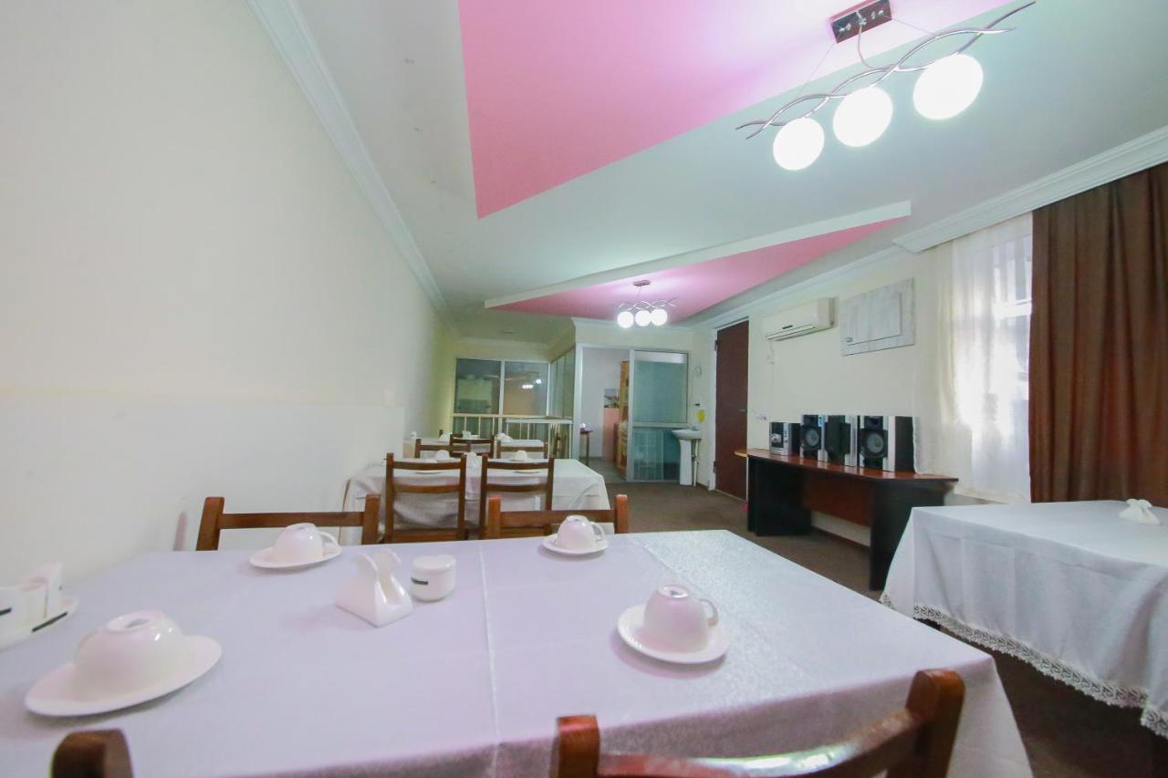 Royal Hotel تبليسي المظهر الخارجي الصورة